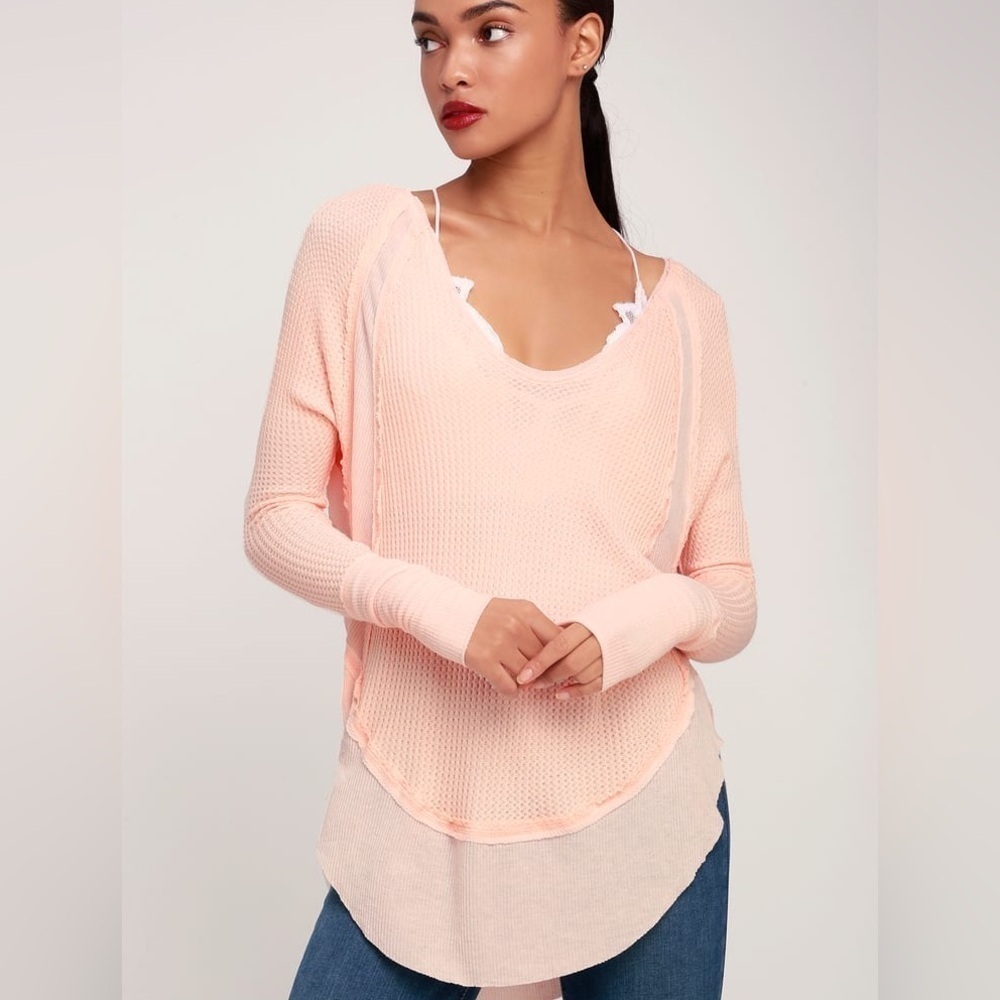 FREE PEOPLE Catalina Pink Waffle Knit Raw Hem Boho Beach Long Sleeve Thermal Top